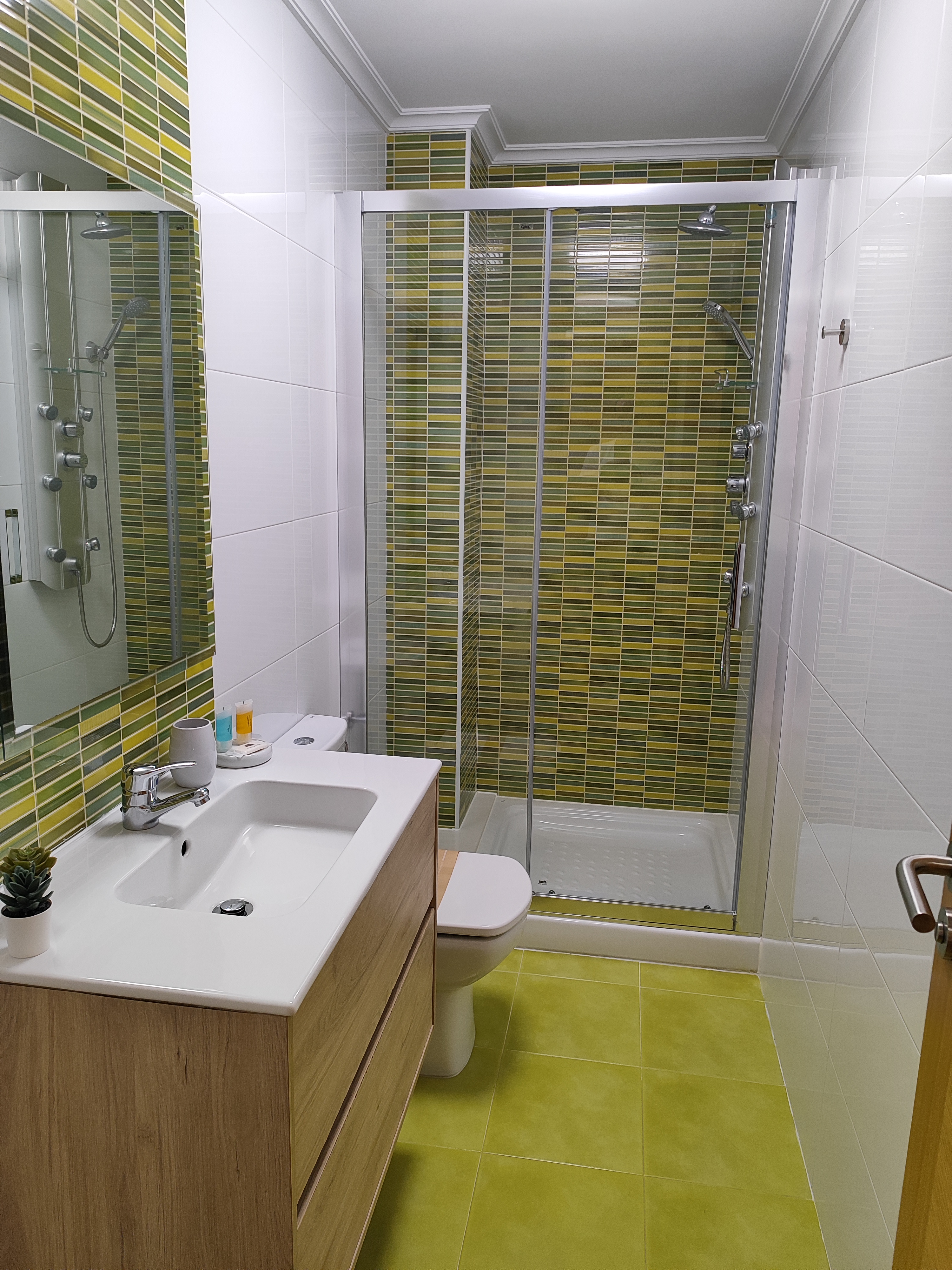 Melide Suites